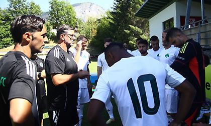 Δεσύλλας: «Πάει για πρώτο τερματοφύλακα ο Παναθηναϊκός, δουλεύει πολύ την πίεση ο Βιτόρια»