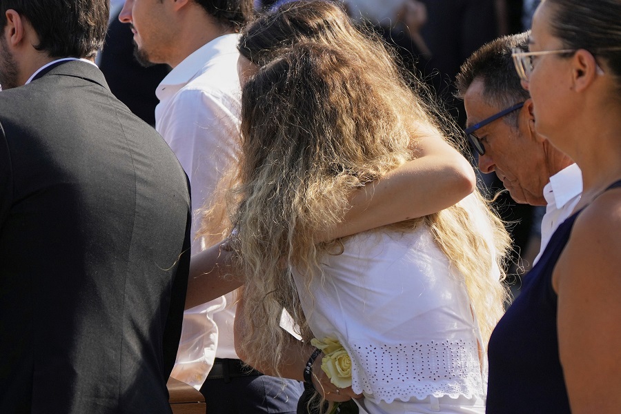 Ζότα: Οι παίκτες της Λίβερπουλ στην κηδεία του