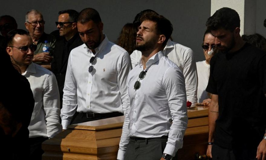 Συγκλονίζει ο Ρούμπεν Νέβες – Έπαιξε με την Αλ Χιλάλ και ταξίδεψε αμέσως για να είναι στην κηδεία του Ζότα