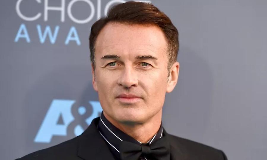 Τζούλιαν ΜακΜάχον: Πέθανε στα 56 του ο ηθοποιός που είχε πρωταγωνιστήσει στα «Nip/Tuck» και «Fantastic Four»