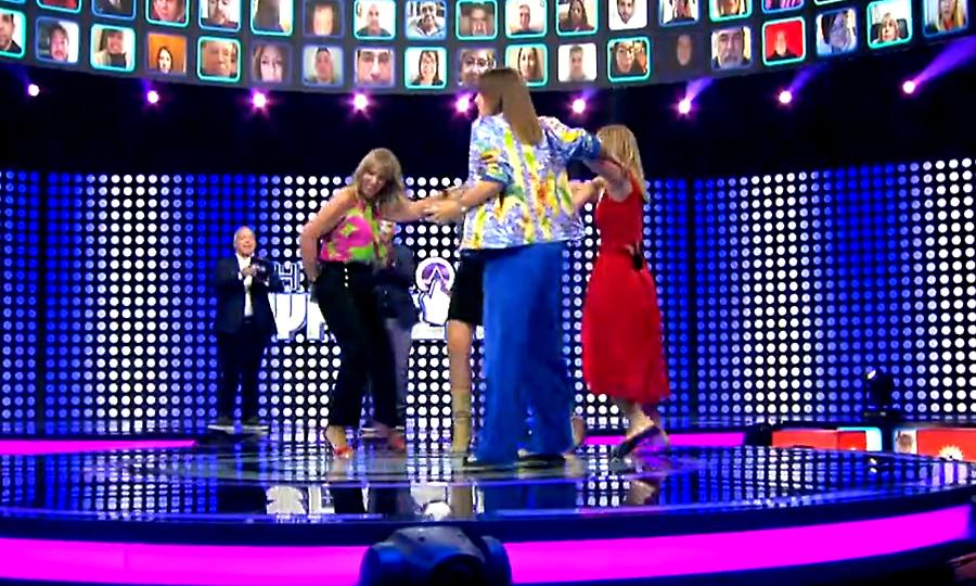 Η Ελλάδα Ψηφίζει: Το καλοκαίρι η Ελλάδα ψηφίζει έρωτα