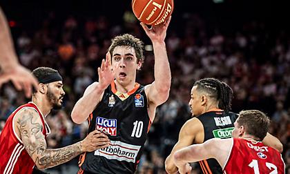 Πήρε τον Τζαστίνιαν Τζέσαπ από την Ουλμ η Μπάγερν