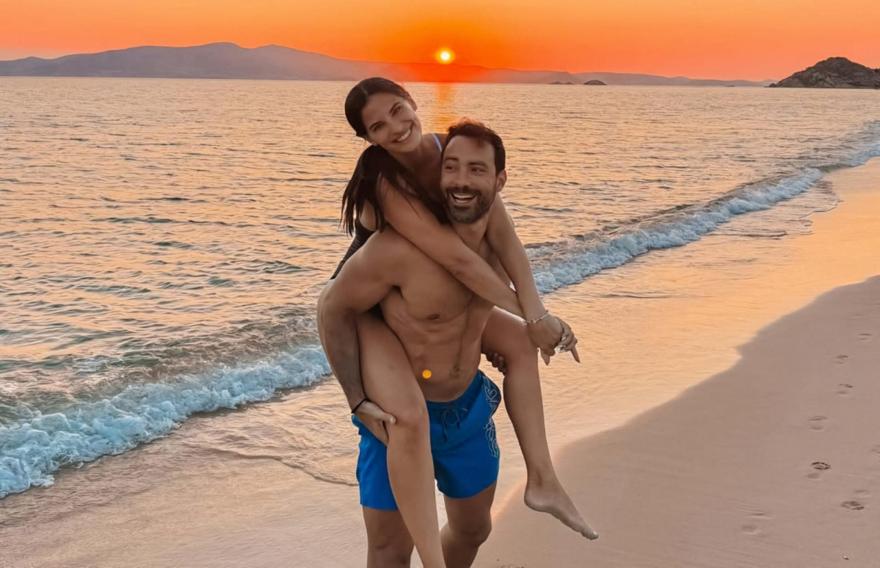 Χριστίνα Μπόμπα: Γιατί στην οικογένειά τους το six pack το έχει ο Σάκης Τανιμανίδης;