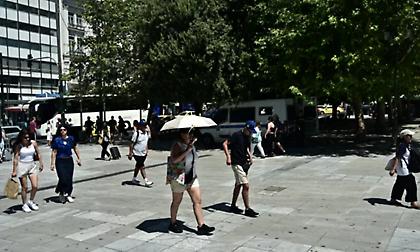 Καιρός: Καύσωνας με τη θερμοκρασία στους 40 βαθμούς Κελσίου