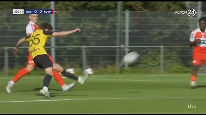 Παραλίγο να βάλει γκολάρα ο Πένραϊς στο ΑΕΚ-Κόρτραϊκ