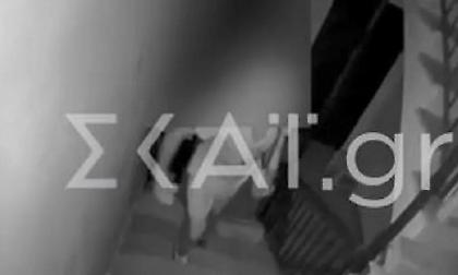 Χειροπέδες σε 49χρονο που «άνοιγε» καταστήματα και αυτοκίνητα στη Νέα Φιλαδέλφεια