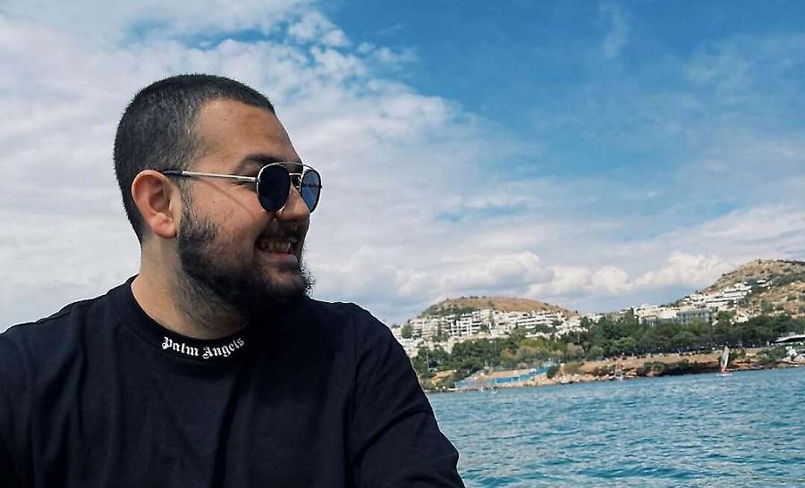 Χρίστος Κούγιας: Μιλά για τις δύσκολες στιγμές που βίωσε ως παιδί στο σπίτι και την περίοδο που ζύγιζε 160 κιλά