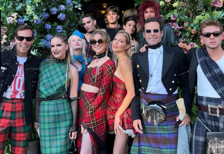 Ηλέκτρα Νιάρχου: Πάρτι υπερπαραγωγή σε μεσαιωνικό κάστρο στην Σκωτία για τα 30α γενέθλιά της