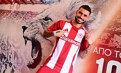 Πόσταρε από την… Αθήνα ο Καμπελά