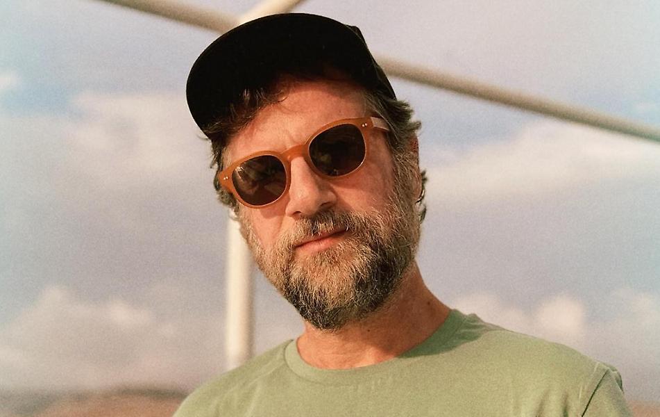 Κωστής Μαραβέγιας: Fan του, του ζήτησε να μην... καραφλιάσει κι απάντησε επικά!