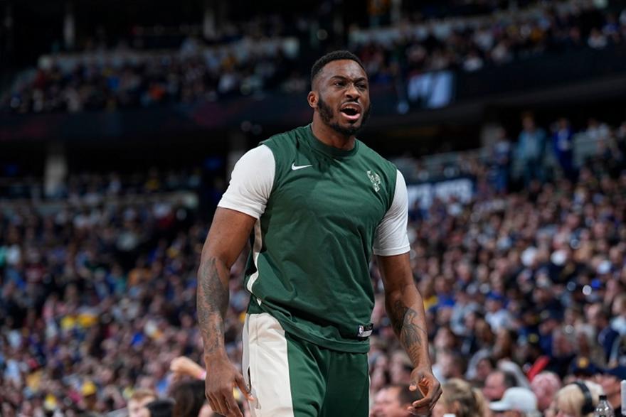 «Ο Θανάσης Αντετοκούνμπο θα ανανεώσει το συμβόλαιό του με τους Μπακς υπό έναν όρο»