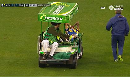 Σκόραρε στην επιστροφή του στην Αργεντινή αλλά τραυματίστηκε και έφυγε με φορείο ο Ντι Μαρία!