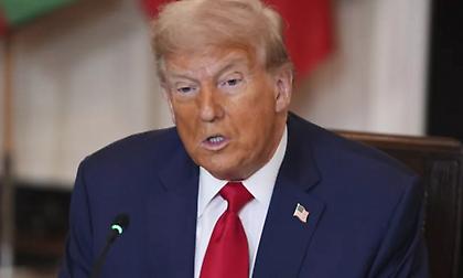 Τραμπ: Πάνε «αρκετά καλά» οι συνομιλίες για τη συμφωνία κατάπαυσης του πυρός και τους ομήρους στη Γάζα