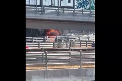 Φωτιά σε αυτοκίνητο στο πάρκινγκ του ΣΕΦ στο Νέο Φάληρο