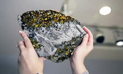 Υπό μελέτη 2 μετεωρίτες που βρέθηκαν στη Σαχάρα - Πιθανό να προέρχονται από τον πλανήτη Ερμή