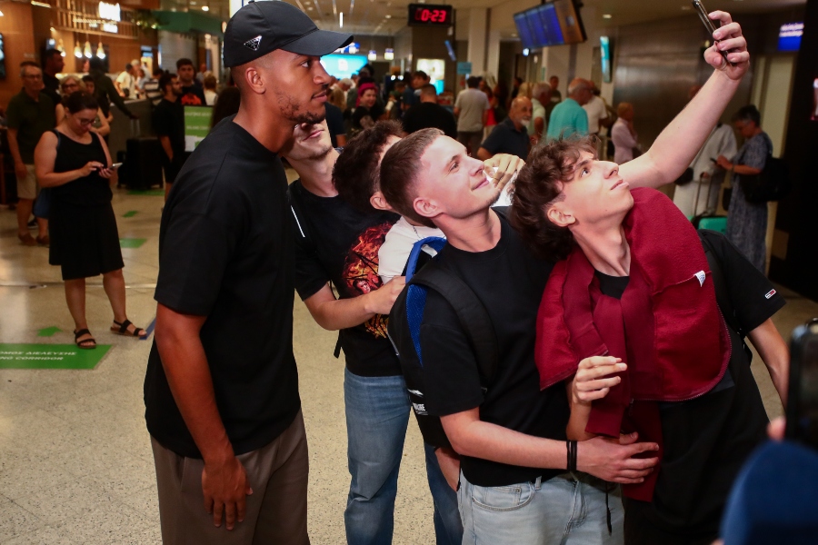 Παναθηναϊκός: Στην Ελλάδα ο Λαφόν