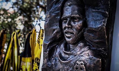 Τίμησαν τη μνήμη του Μιχάλη Κατσούρη οι οπαδοί της Ομόνοιας