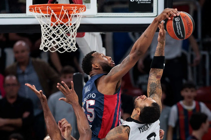 Ολυμπιακός: Ο Ντόντα Χολ είναι ασφάλεια και ρίσκο μαζί