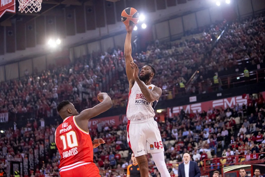 Ολυμπιακός: Ο Ντόντα Χολ είναι ασφάλεια και ρίσκο μαζί