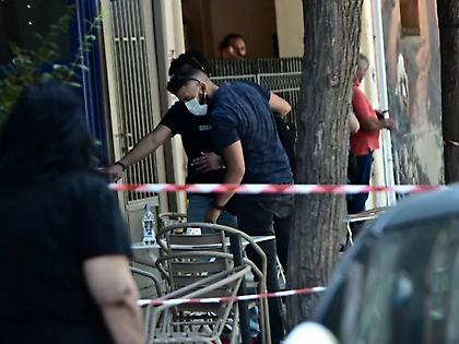 Συνελήφθη 22χρονος για τους πυροβολισμούς σε καφετέρια στον Κολωνό - Ηθικός αυτουργός έγκλειστος των φυλακών