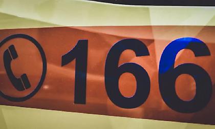 Τροχαίο στη Λεωφόρο Βουλιαγμένης – Απεγκλωβίστηκε γυναίκα χωρίς τις αισθήσεις της