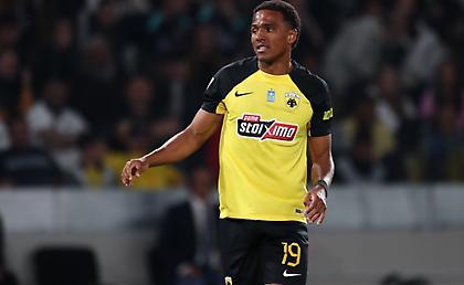 Τσακίρης: «Στο ίδιο έργο θεατές με τον Ελίασον»