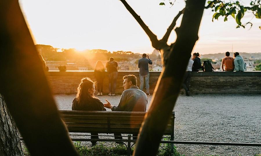 Αν βγεις ραντεβού με αυτά τα ζώδια, θα βαρεθείς τη ζωή σου