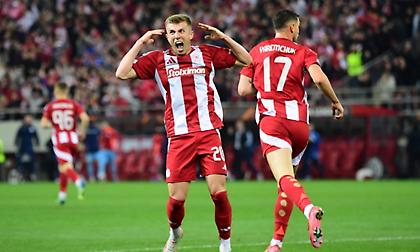 Κοστίνια: «Απίστευτος ο φανατισμός στο Καραϊσκάκη, καλύτερο από το Ντα Λουζ - Με βελτίωσαν οι Μεντιλίμπαρ και Ροντινέι»