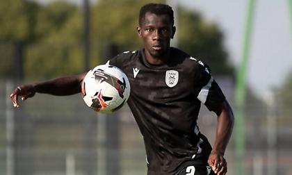 ΠΑΟΚ: Aποφόρτιση για Μεϊτέ, μπήκαν Καμαρά και Σορετίρε