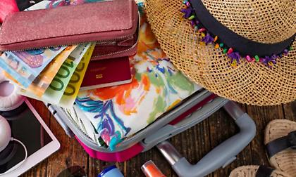 Εκπτωτικό «κουπόνι» έως 200€ για διακοπές - «Παράθυρο» 3 ημερών για αιτήσεις