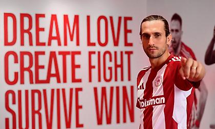 Γιαζίτσι: «Σαν στο σπίτι μου ο Ολυμπιακός, μου φέρονται σαν να είμαι βασιλιάς-Πέρασα δύσκολα με τον τραυματισμό μου»