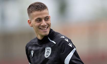 Θρίλερ με Κωνσταντέλια: Δεν έχει φύγει από Ολλανδία, ούτε έχει κλείσει στη Στουτγκάρδη και… όλα ανοιχτά!