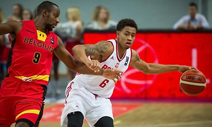 Στην Πολωνία και την Ανβίλ ο Σλότερ