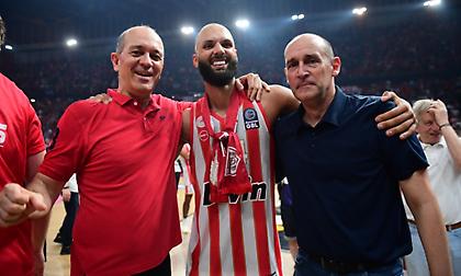 Για πάντα στο... λιμάνι και τον Ολυμπιακό ο Φουρνιέ - Πρόωρη επέκταση μέχρι το 2028 για τον Γάλλο σταρ!