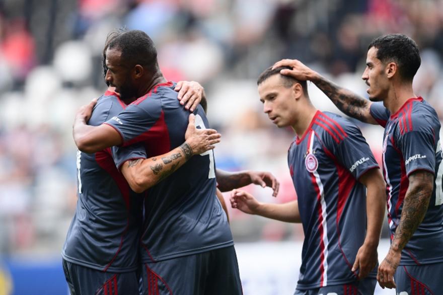 Καθάρισε και την Άλκμααρ με εκτελεστή Ελ Κααμπί  και συνεχίζει να εντυπωσιάσει ο Ολυμπιακός!