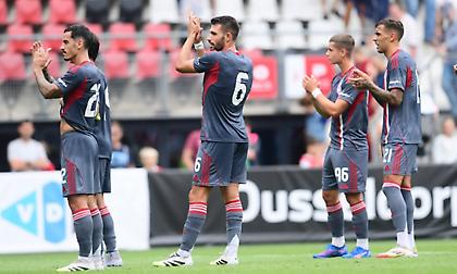 Οι φίλοι του Ολυμπιακού αποθέωσαν τους παίκτες του Μεντιλίμπαρ στο «AFAS Stadion»!