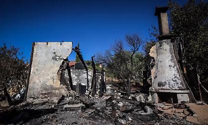 Αναζωπύρωση στην Εύβοια - Ενεργά μέτωπα σε Μεσσηνία και Κύθηρα - Διάσπαρτες εστίες σε Δροσοπηγή και Κρήτη