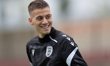 «Βόμβα» Ταβολιέρι: «Ξανάρχισαν οι συζητήσεις ΠΑΟΚ-Στουτγκάρδης για Κωνσταντέλια, πιέζει για να φύγει ο παίκτης»!