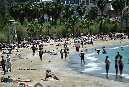 Νεκρό κοριτσάκι στο Π. Φάληρο: Το παιδί είχε κακοποιηθεί σοβαρά 3 με 4 ώρες πριν βρεθεί νεκρό