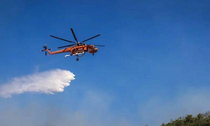 Φωτιά σε αγροτοδασική έκταση πλησίον της περιοχής Μονολίθι Πρέβεζας - Σηκώθηκαν 5 εναέρια μέσα