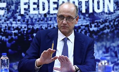 Λεκτική επίθεση σε Λιόλιο από φίλους του Παναθηναϊκού