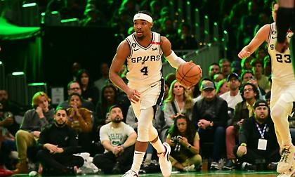 Νέα σημαντική προσθήκη για τον Ερυθρό Αστέρα: Ανακοινώνει την απόκτηση του Ντεβόντε Γκρέιχαμ