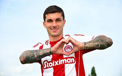 Αποχαιρέτησε τον Στρεφέτσα η Κόμο: «Καθοριστική παρουσία σε αποδυτήρια και γήπεδο»