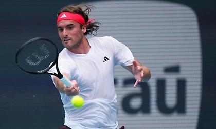 Εκτός συνέχειας στο Τορόντο ο Τσιτσιπάς