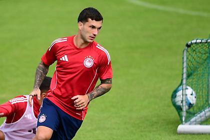 Με Στρεφέτσα η 11άδα του Ολυμπιακού για το φιλικό με την Ντεν Χάαχ