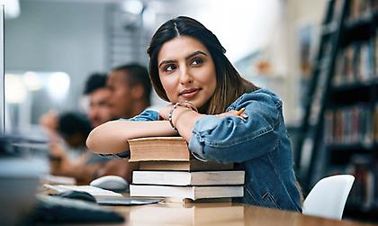 Πανεπιστήμια: Τι προβλέπει η νέα ρύθμιση για τους «αιώνιους» φοιτητές - Ποιοι θα έχουν μία τελευταία ευκαιρία