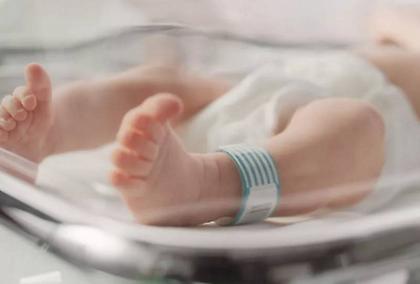 Γαλλία: 26χρονη νοσηλεύτρια διώκεται για σεξουαλικές επιθέσεις σε βρέφη