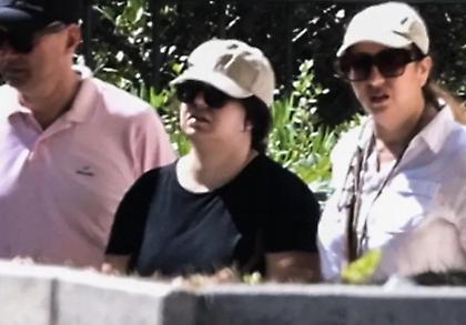 Νεκρό κοριτσάκι στο Π. Φάληρο: Τι προσπαθεί να «πετύχει» με τις αντιφάσεις της η 32χρονη κατηγορούμενη μάνα