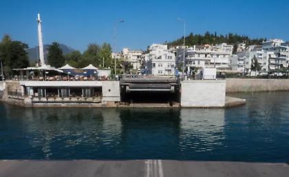 Πολύ σοβαρή η βλάβη στη γέφυρα Ευρίπου – Δεν θα ανοίξει για τα πλοία ούτε αύριο