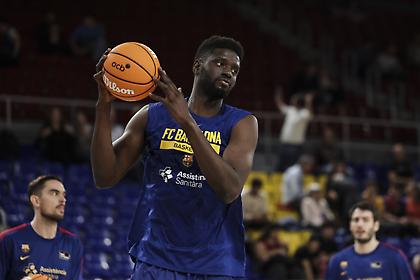 Μπαρτσελόνα: Ανανεώνει ο Γιουσούφα Φαλ